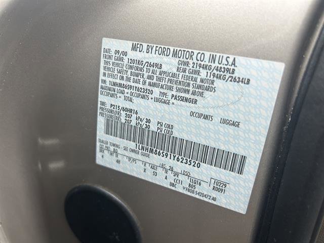 Used 2001 Lincoln LS image 21