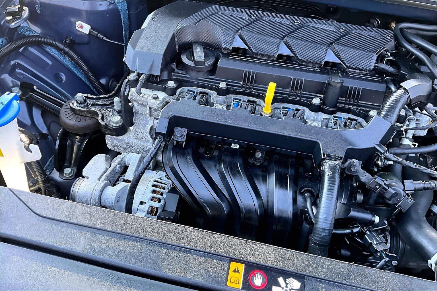 Used 2024 Hyundai Venue Limited FWD image 31