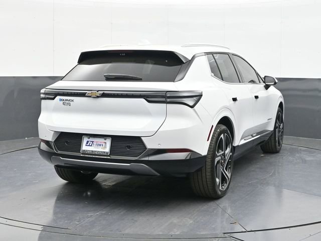 New 2026 Chevrolet Equinox EV LT image 11