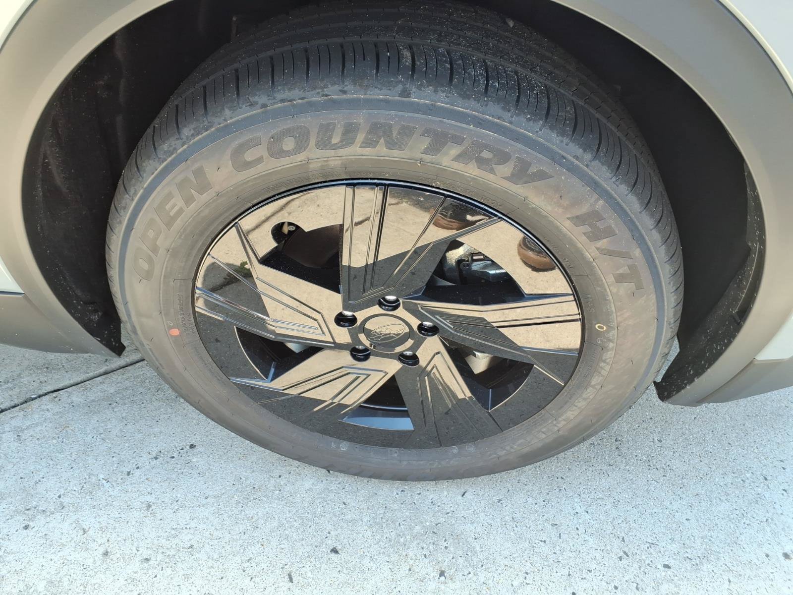 New 2026 Subaru Uncharted AWD image 5