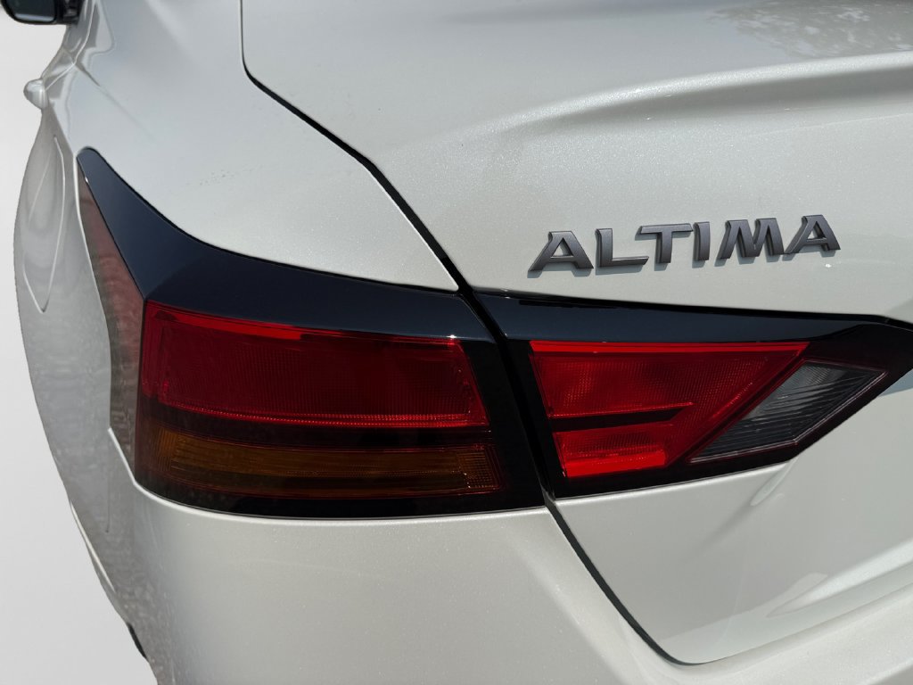 New 2026 Nissan Altima 2.5 SV FWD image 19