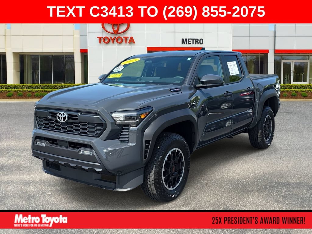 Used 2025 Toyota Tacoma TRD Off-Road AWD/4WD video 1