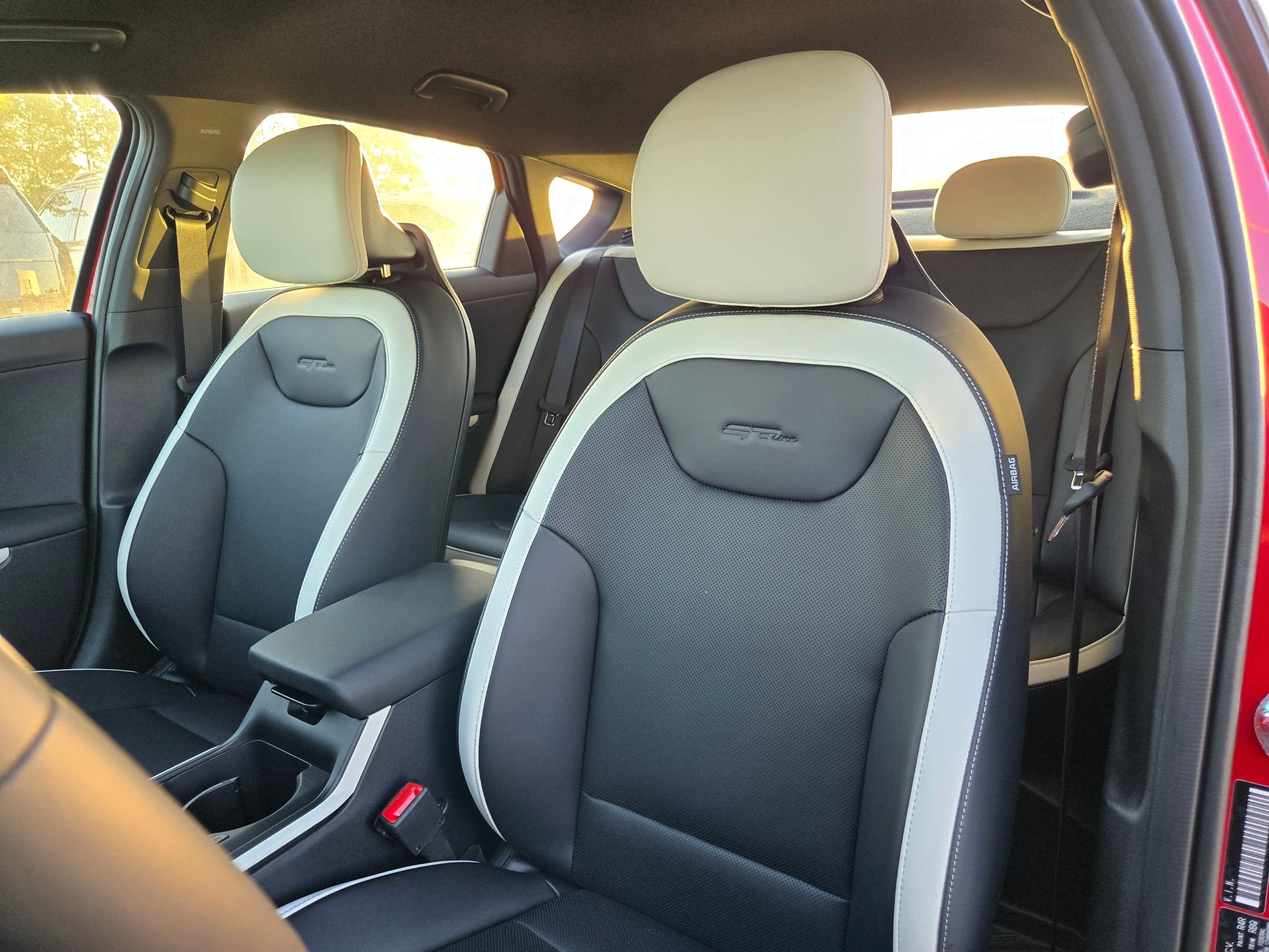New 2026 Kia K4 GT-Line FWD image 19
