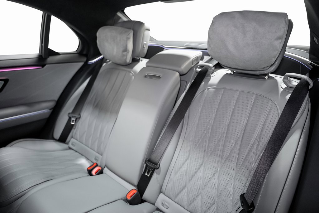 Used 2025 Mercedes-Benz S 63 AMG S image 41