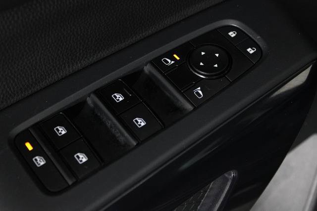 Certified 2025 Nissan Pathfinder SV AWD/4WD image 24