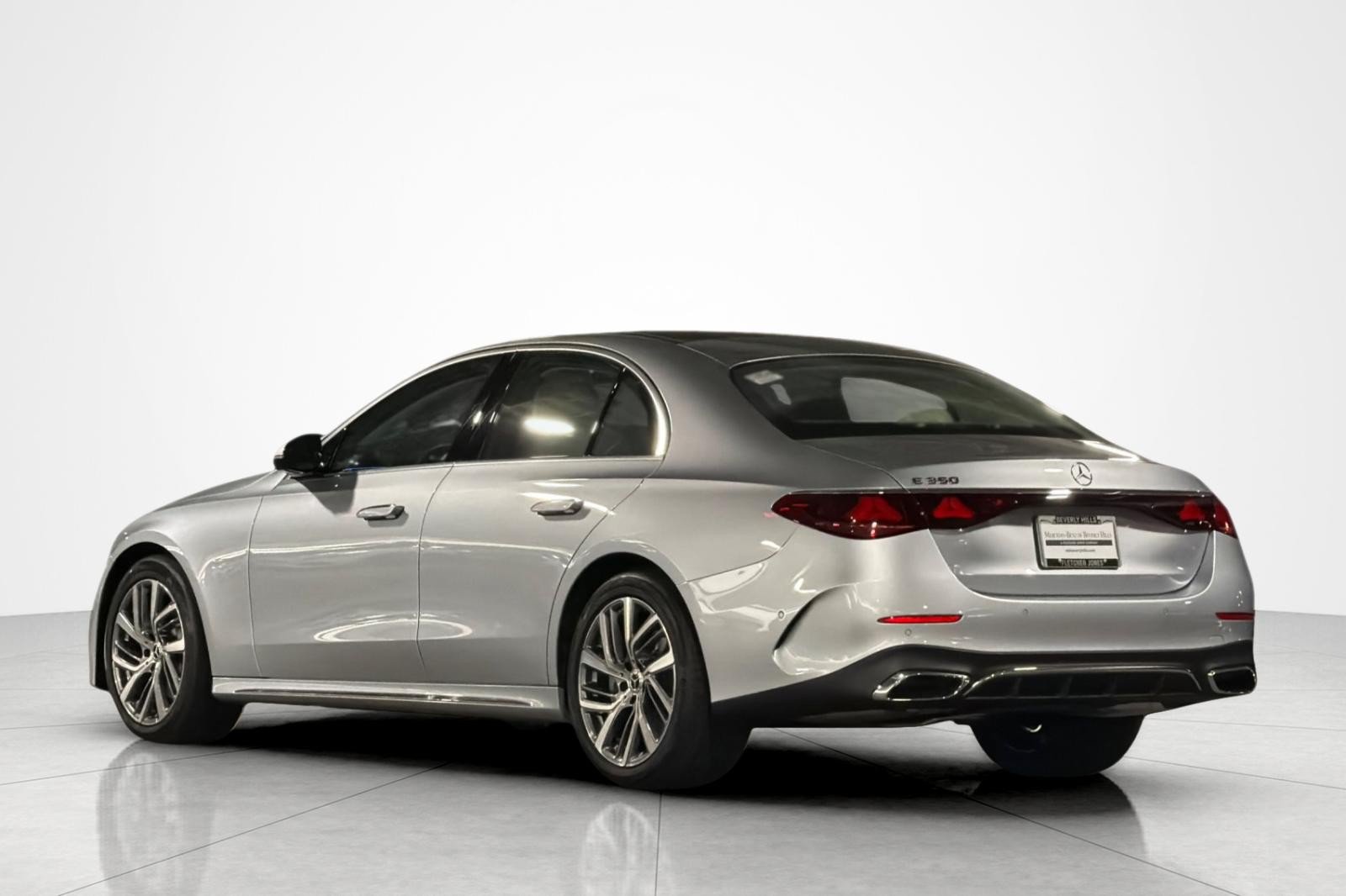 New 2027 Mercedes-Benz E 350 Sedan image 3