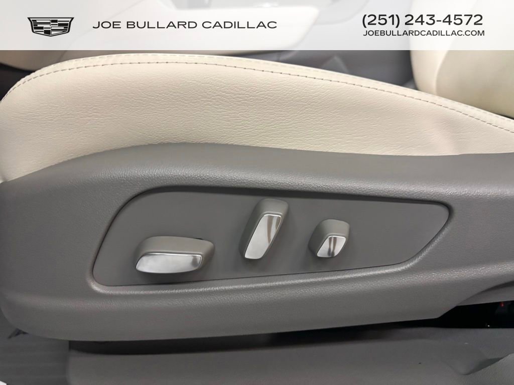 New 2025 Cadillac XT5 Premium Luxury w/ LPO, Floor Liner Package image 6