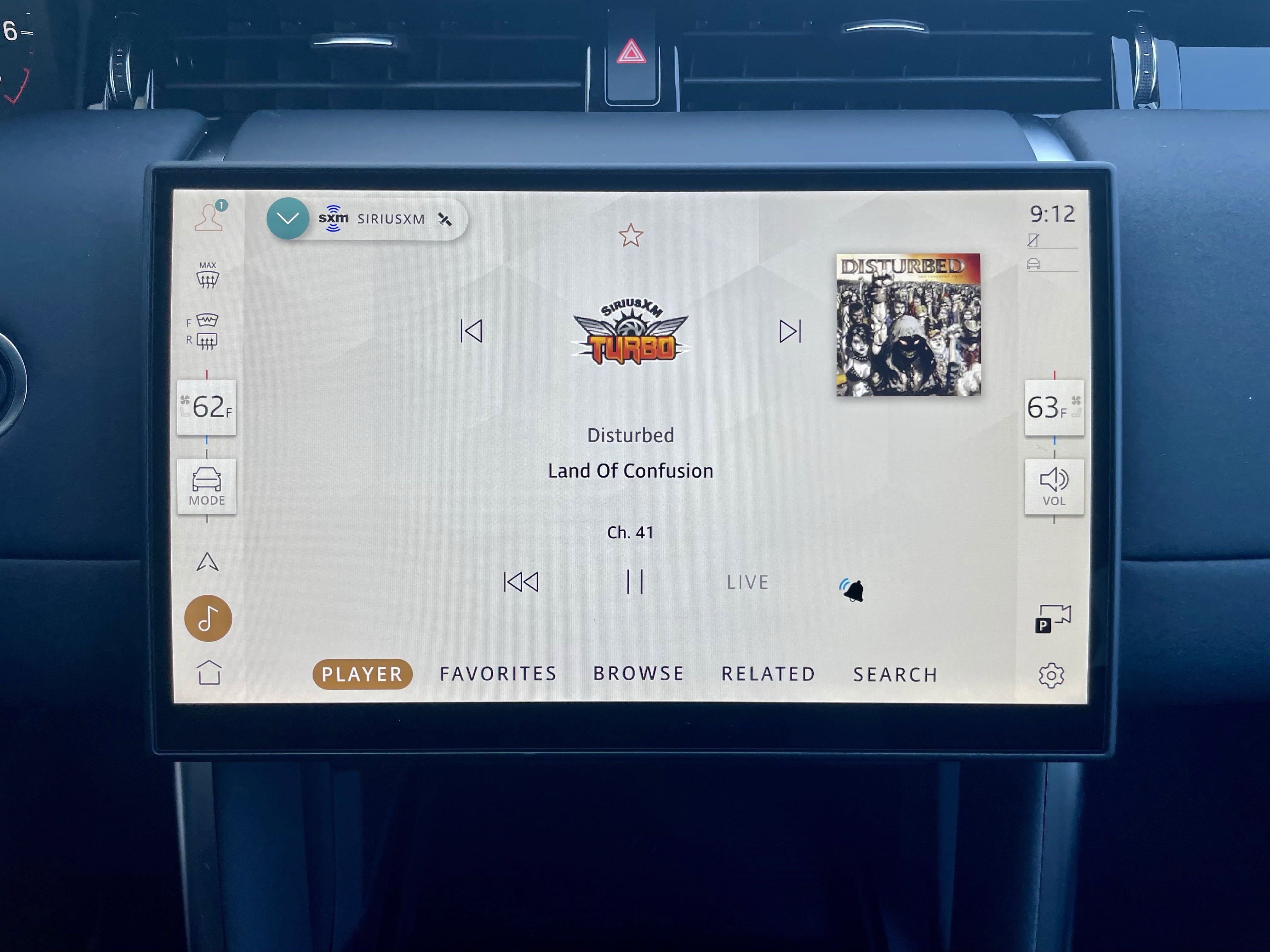 New 2025 Land Rover Discovery Sport S image 29