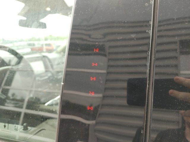 Used 2021 Ford Expedition Limited image 10