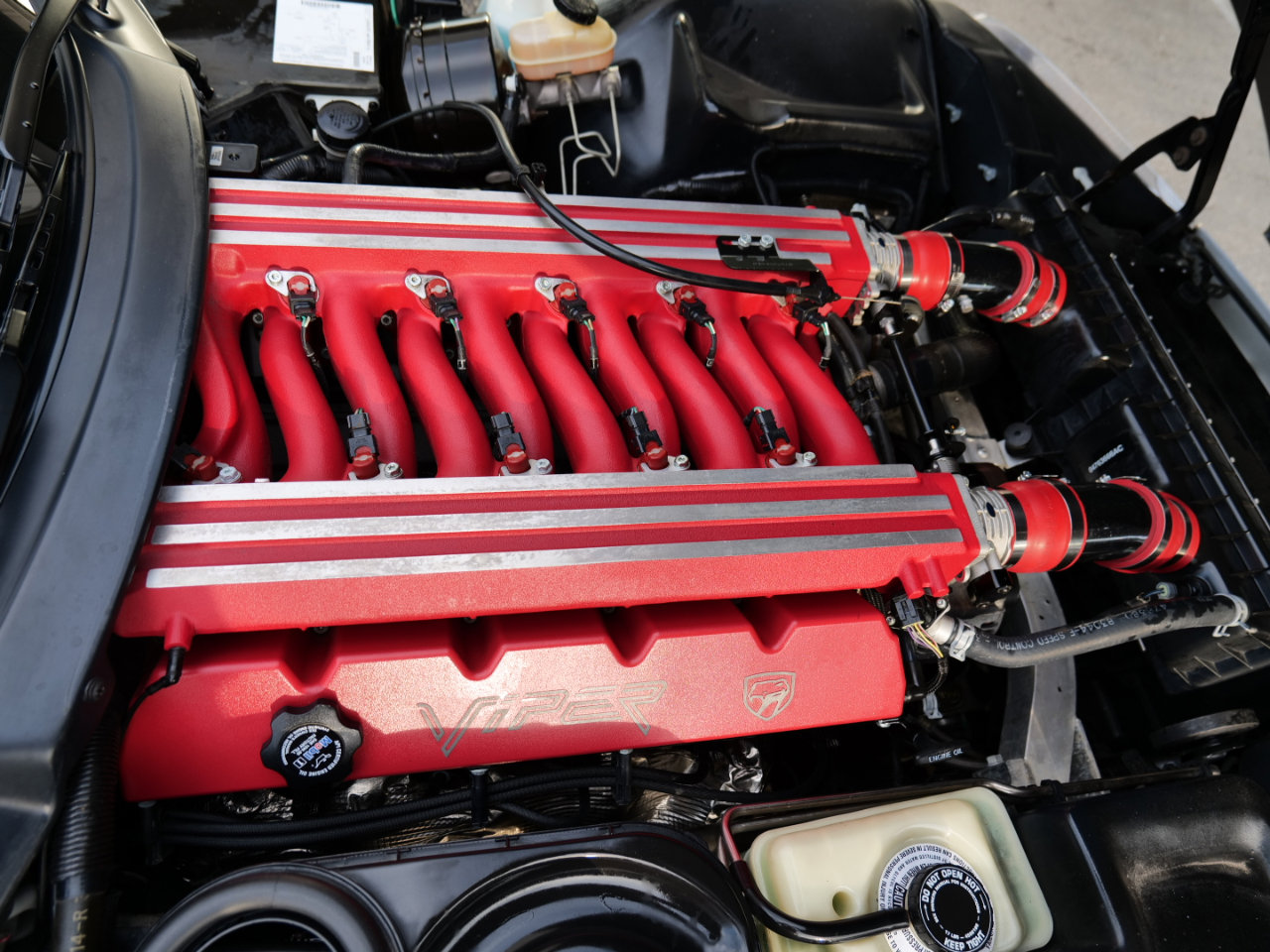 Used 1999 Dodge Viper GTS image 48