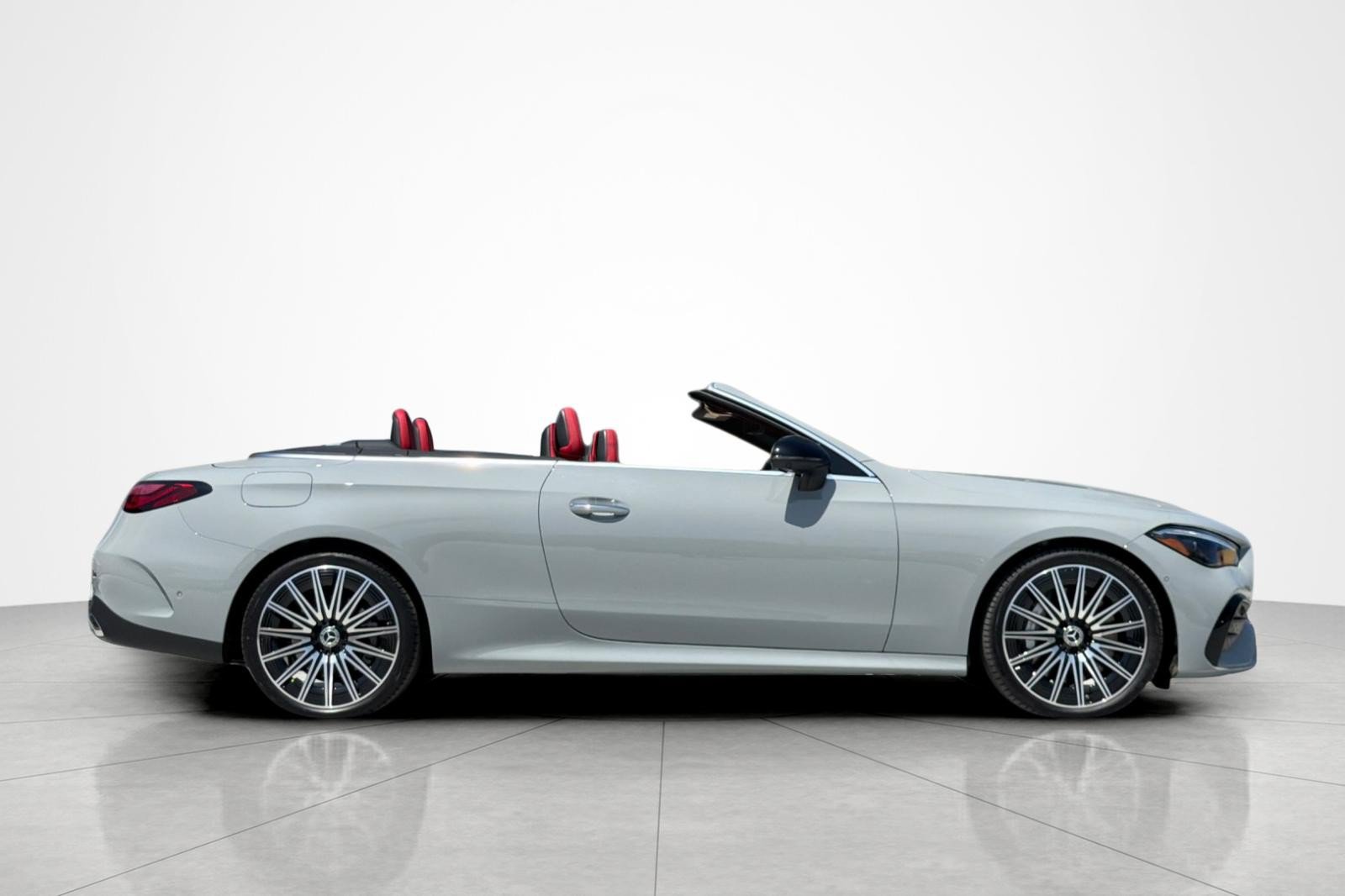 New 2026 Mercedes-Benz CLE 450 4MATIC Cabriolet image 6
