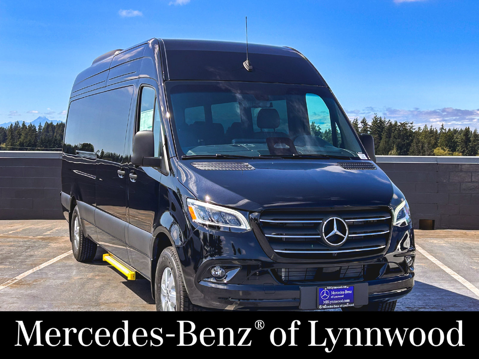 New 2026 Mercedes-Benz Sprinter 2500 image 5