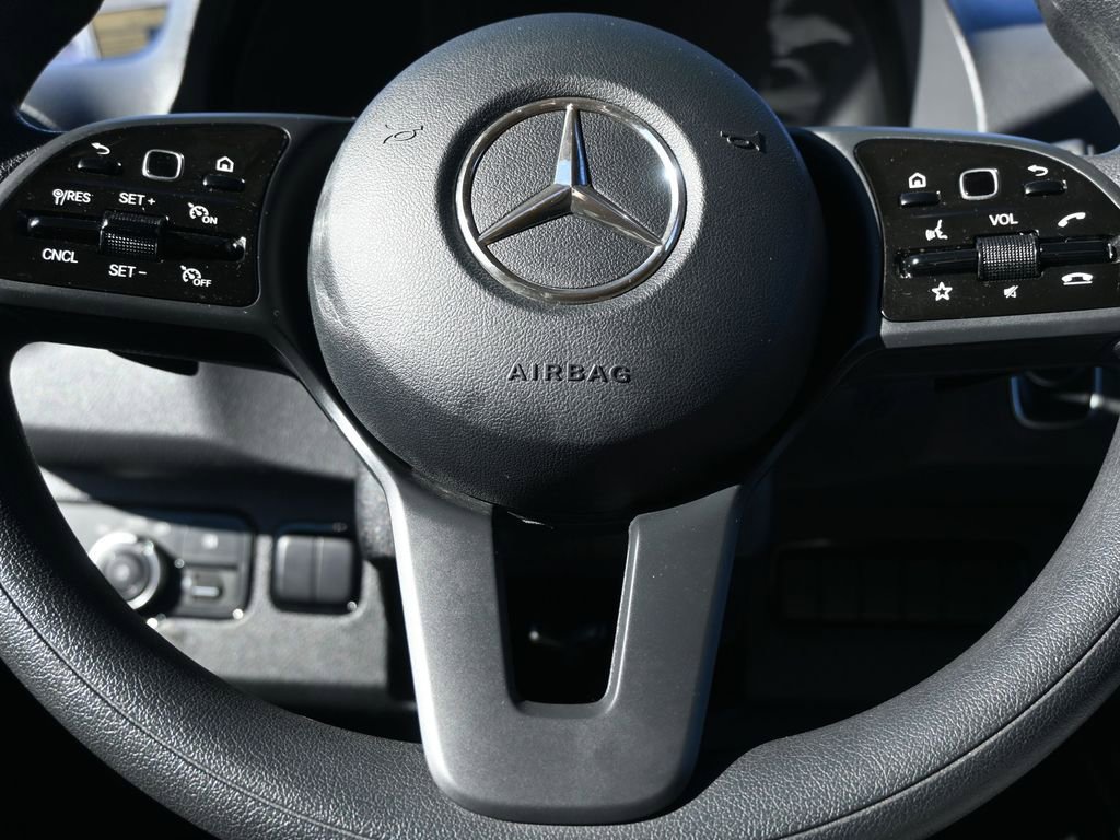 Used 2024 Mercedes-Benz Sprinter 2500 image 19