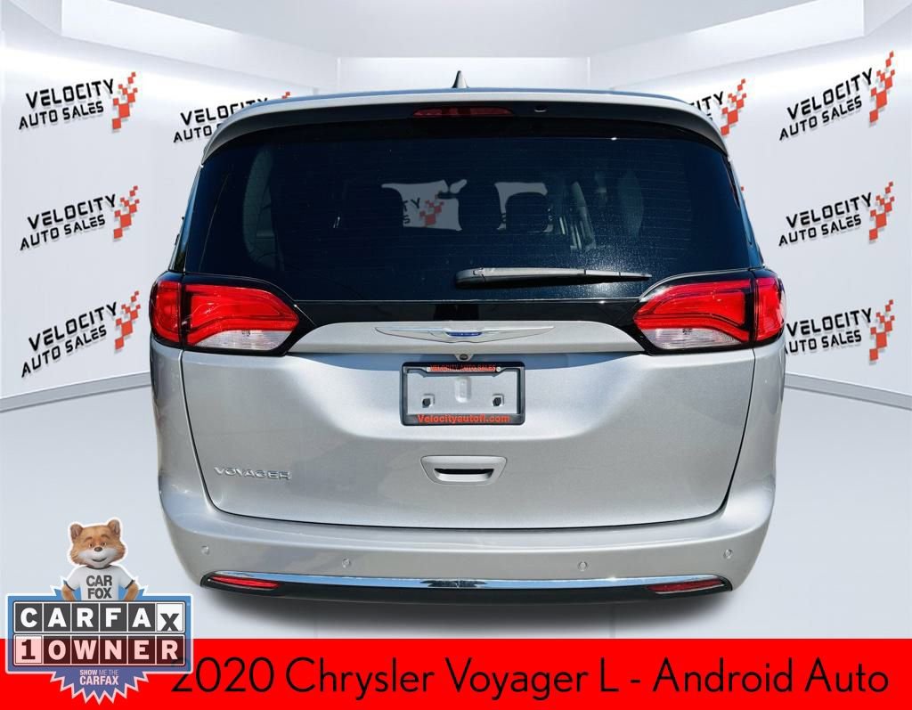 Used 2020 Chrysler Voyager L image 4