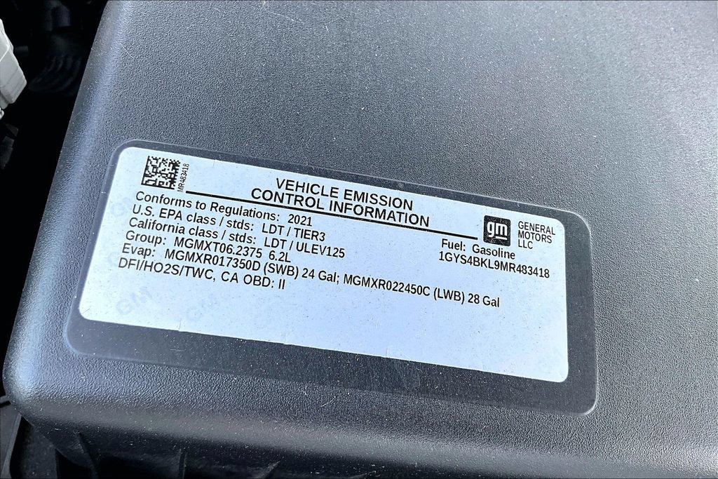 Used 2021 Cadillac Escalade Premium Luxury AWD/4WD image 29