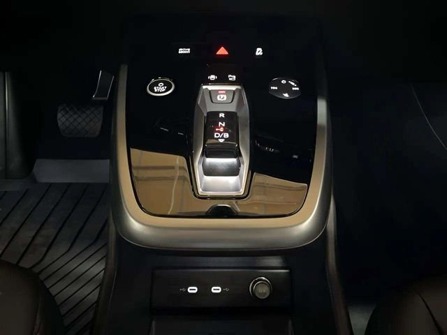 Used 2023 Audi Q4 e-tron Premium Plus w/ Premium Plus image 58