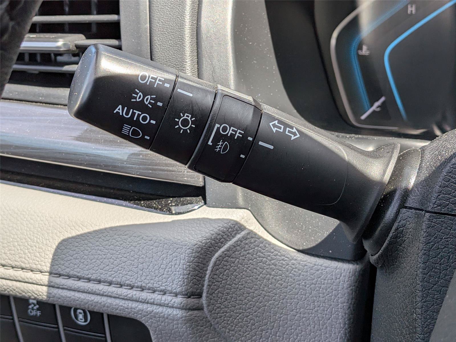 Certified 2024 Honda Odyssey Elite image 20