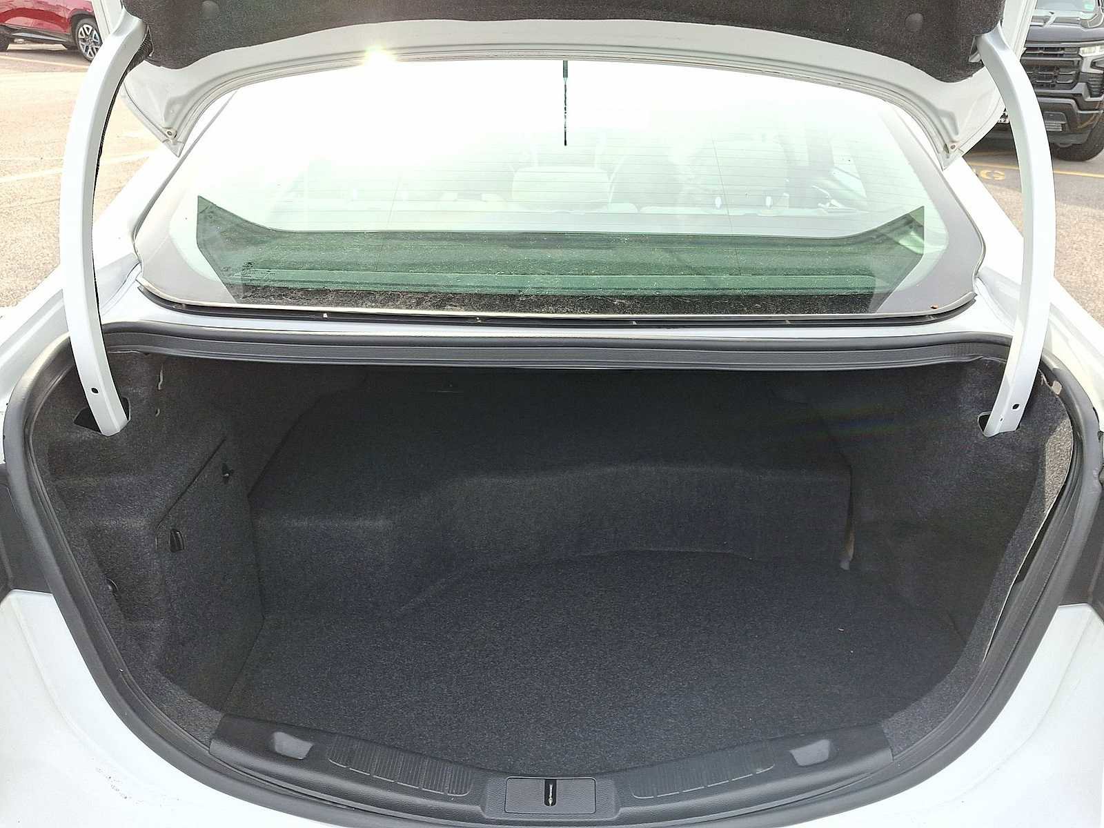 Used 2018 Ford Fusion S image 29