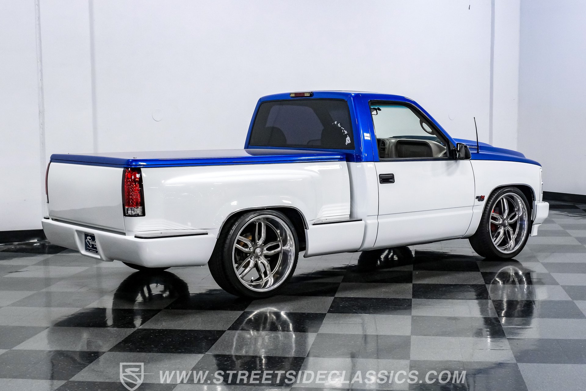 Used 1997 Chevrolet Silverado 1500 2WD Regular Cab image 13