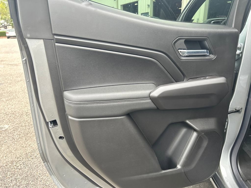 New 2026 GMC Canyon Elevation w/ Convenience Package image 21