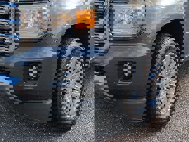 Used 2016 GMC Canyon SLT w/ Driver Alert Package image 11