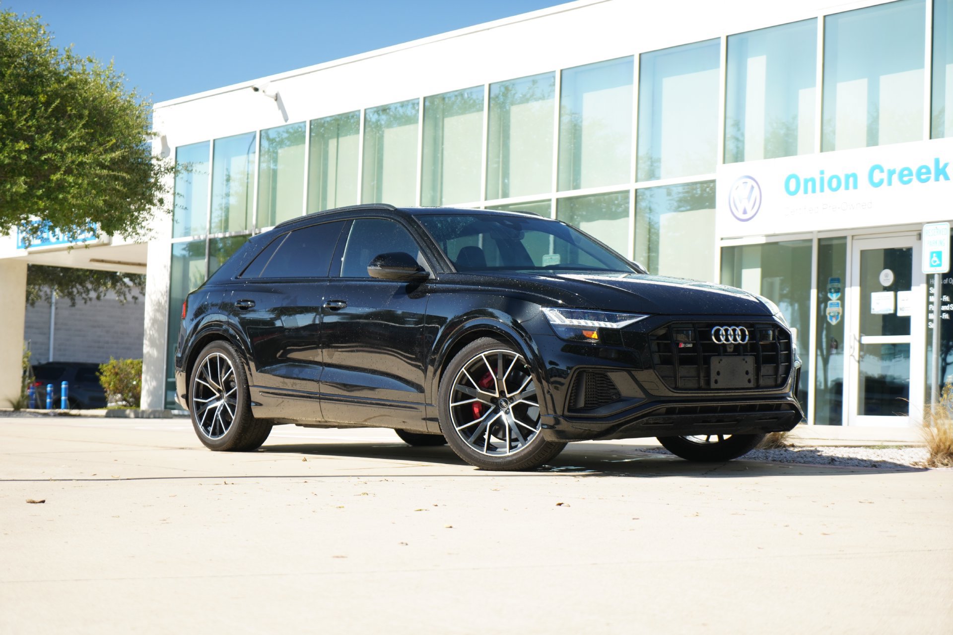 Used 2023 Audi SQ8 Premium Plus w/ Executive Package AWD/4WD image 1
