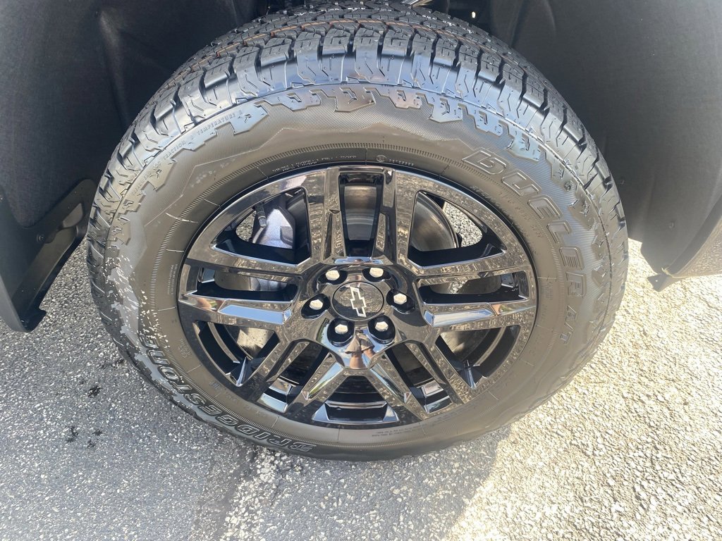 New 2026 Chevrolet Silverado 1500 Custom Trail Boss w/ Turbomax Blackout Package image 26