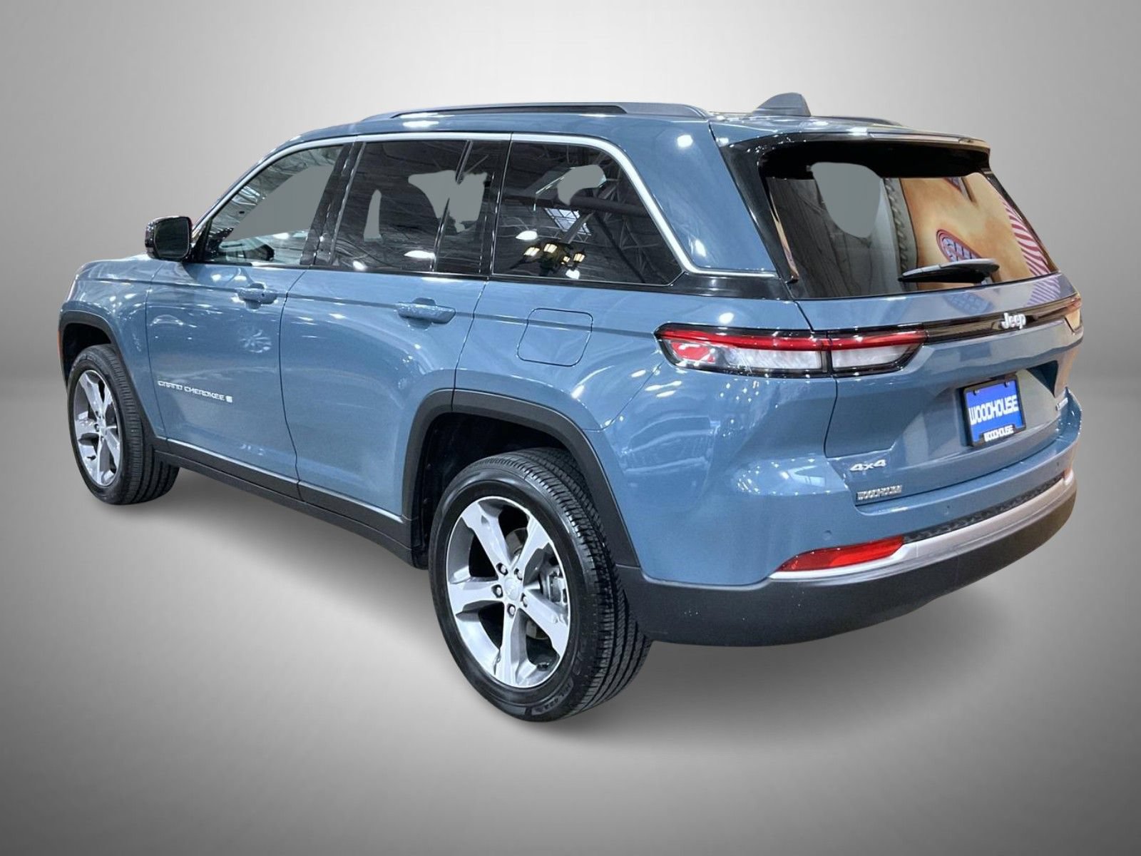 Used 2026 Jeep Grand Cherokee Limited w/ Trailer Tow Package AWD/4WD image 7
