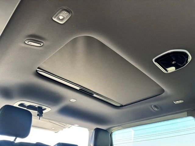 New 2026 Jeep Grand Wagoneer Summit image 12