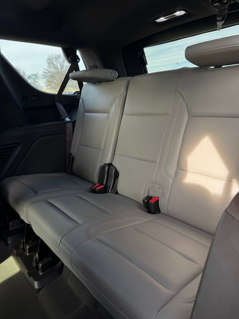 Used 2021 Chevrolet Tahoe Z71 w/ Z71 Off-Road Package image 37