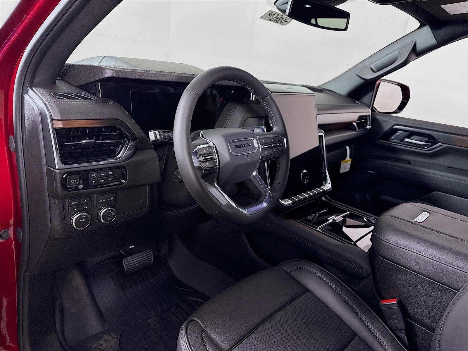 New 2026 GMC Yukon XL Denali w/ Sun & Power Step Package AWD/4WD image 4