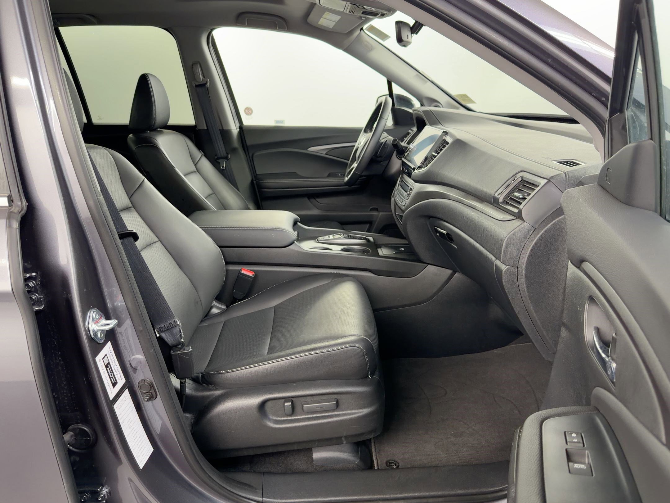 Used 2025 Honda Ridgeline RTL image 35