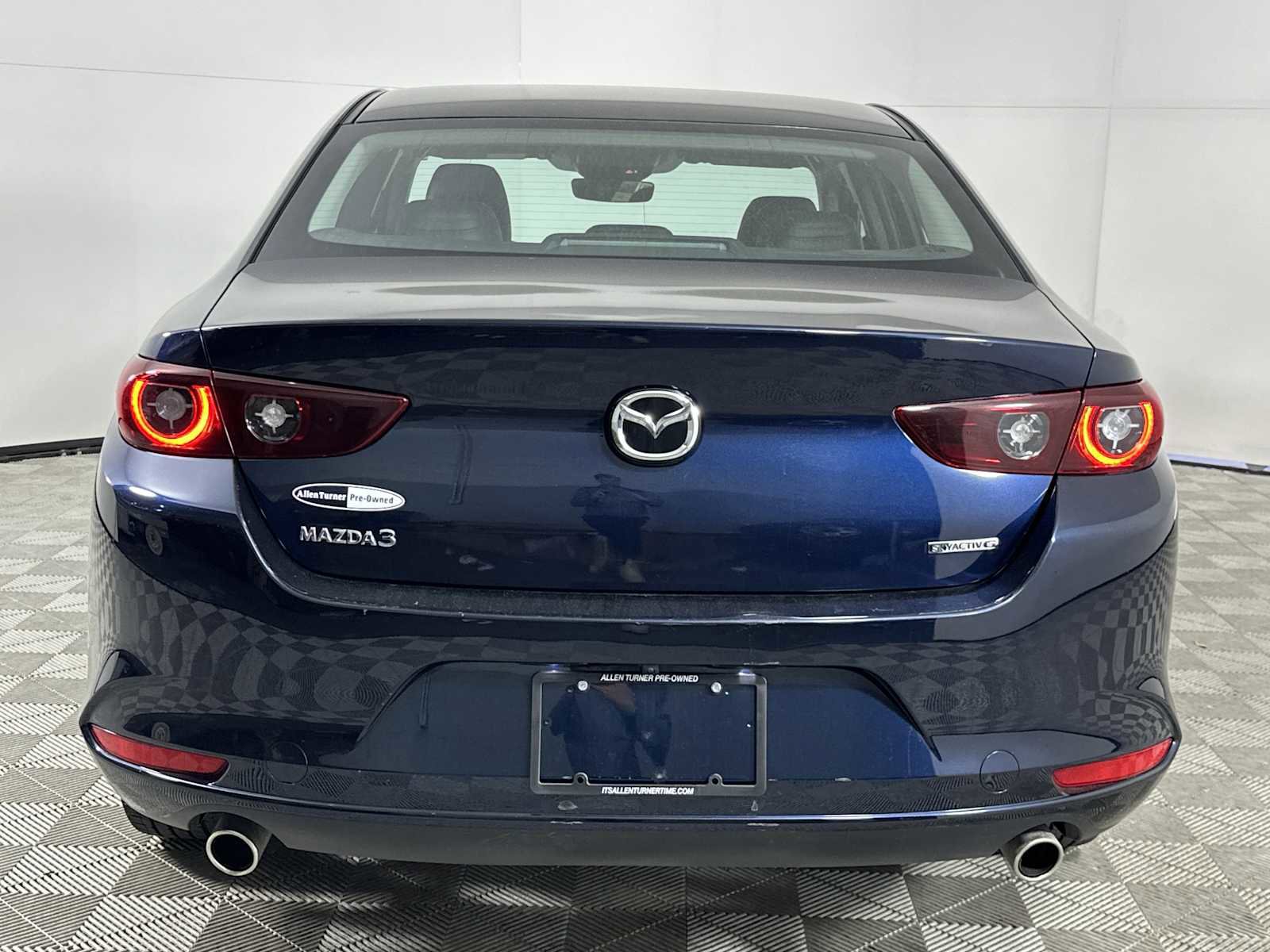 Used 2024 MAZDA MAZDA3 s image 7