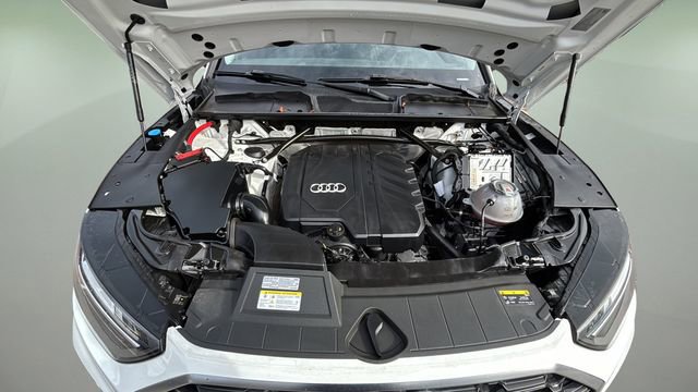 Used 2024 Audi Q5 2.0T Premium w/ Convenience Package image 33