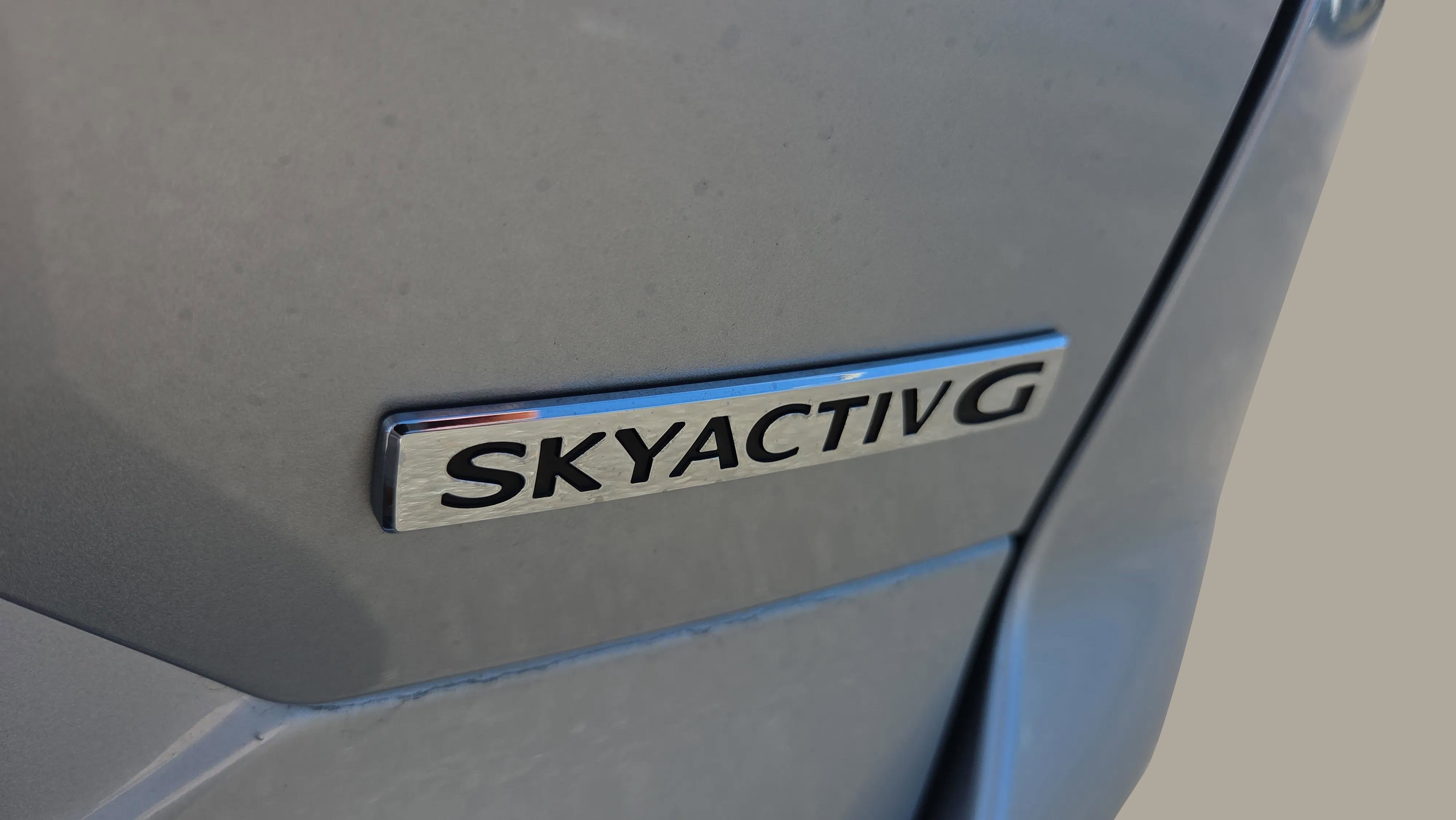 Used 2021 MAZDA CX-5 Touring image 31