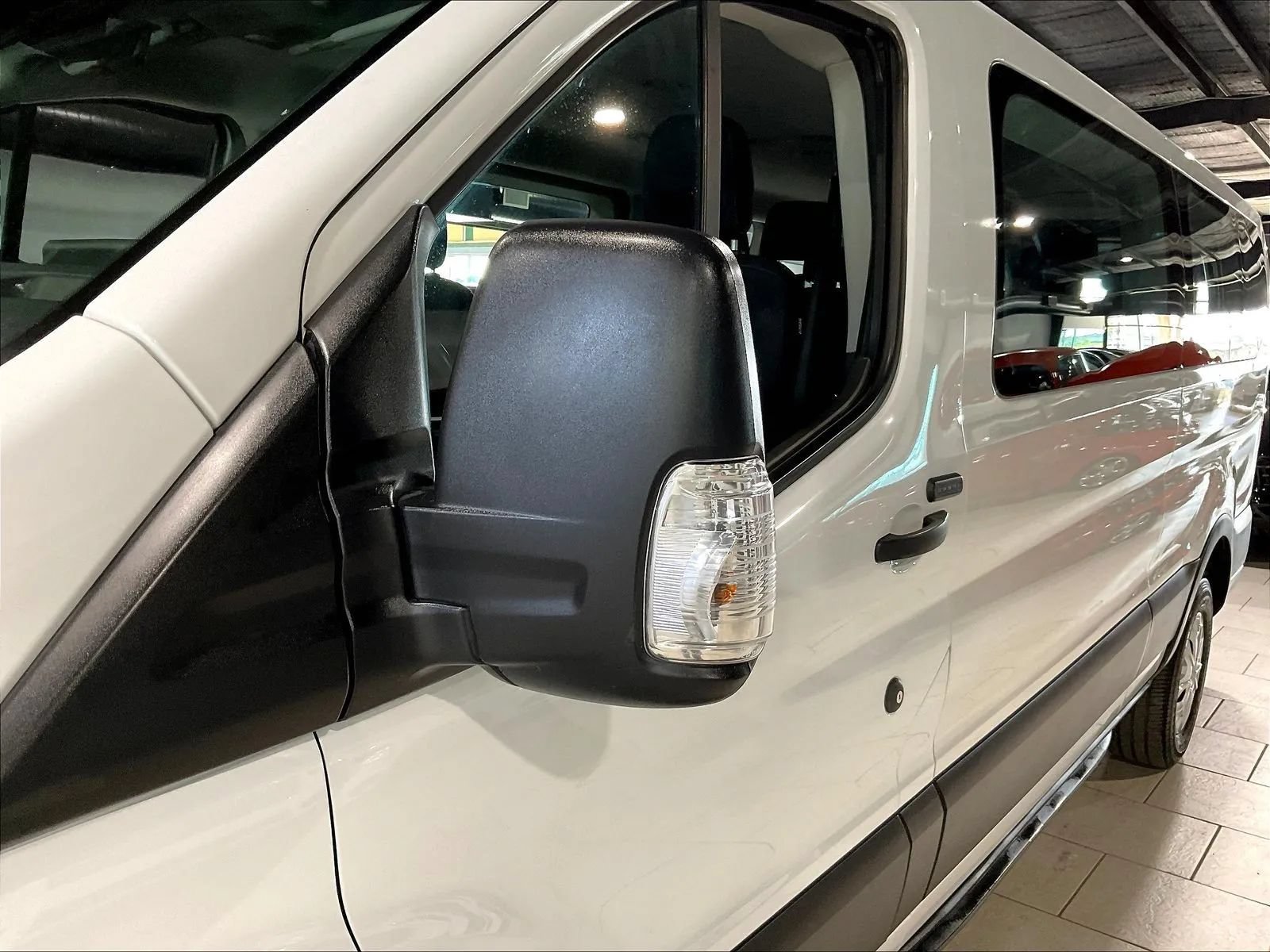Used 2023 Ford Transit 350 XLT RWD image 34