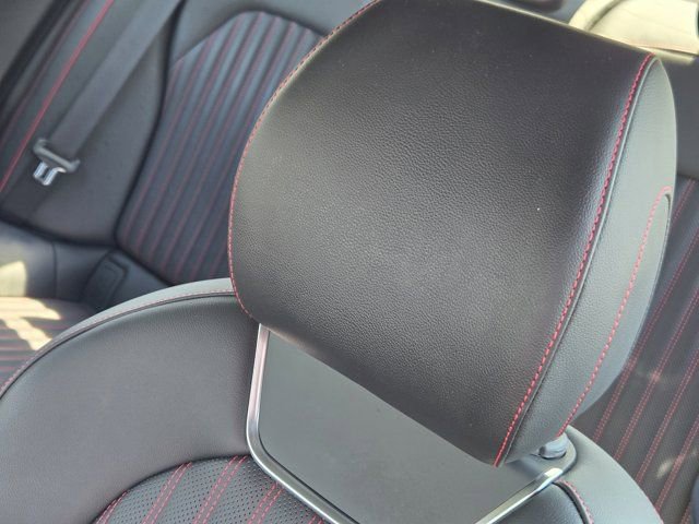 Used 2025 Genesis G70 2.5T w/ Sport Prestige Package image 14