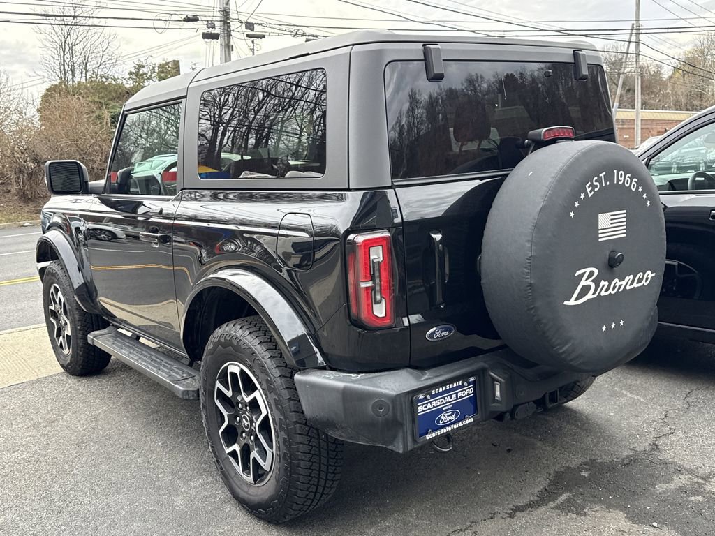 Used 2022 Ford Bronco Outer Banks image 5
