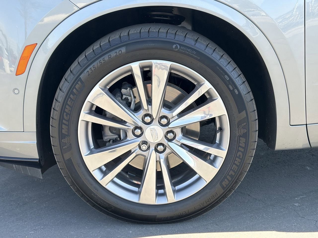 Certified 2024 Cadillac XT6 Premium Luxury w/ Technology Package image 10