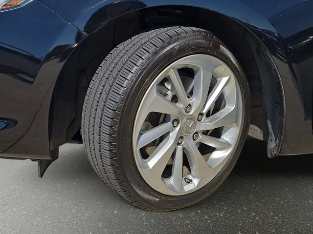 Used 2017 Acura ILX FWD image 35
