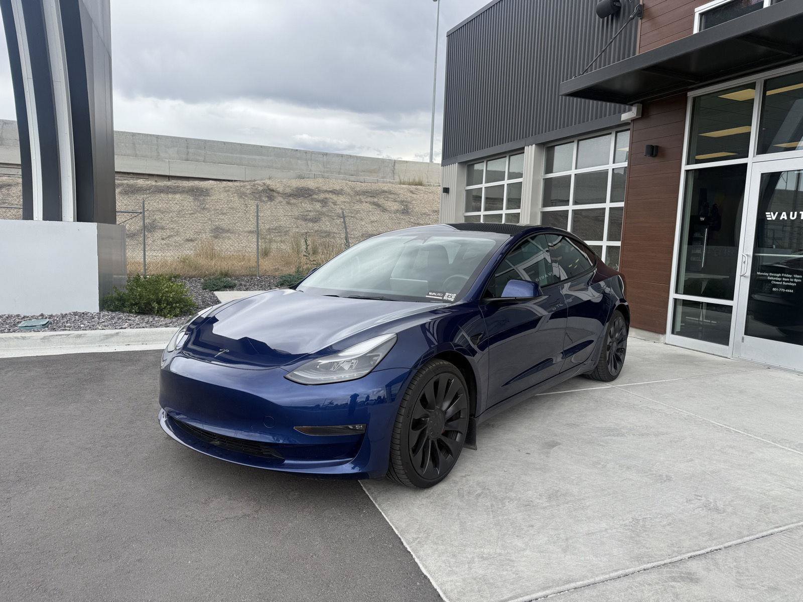 Used 2023 Tesla Model 3 Performance AWD/4WD image 4