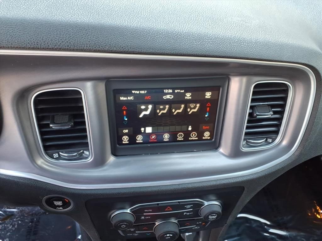 Used 2022 Dodge Charger SXT image 22