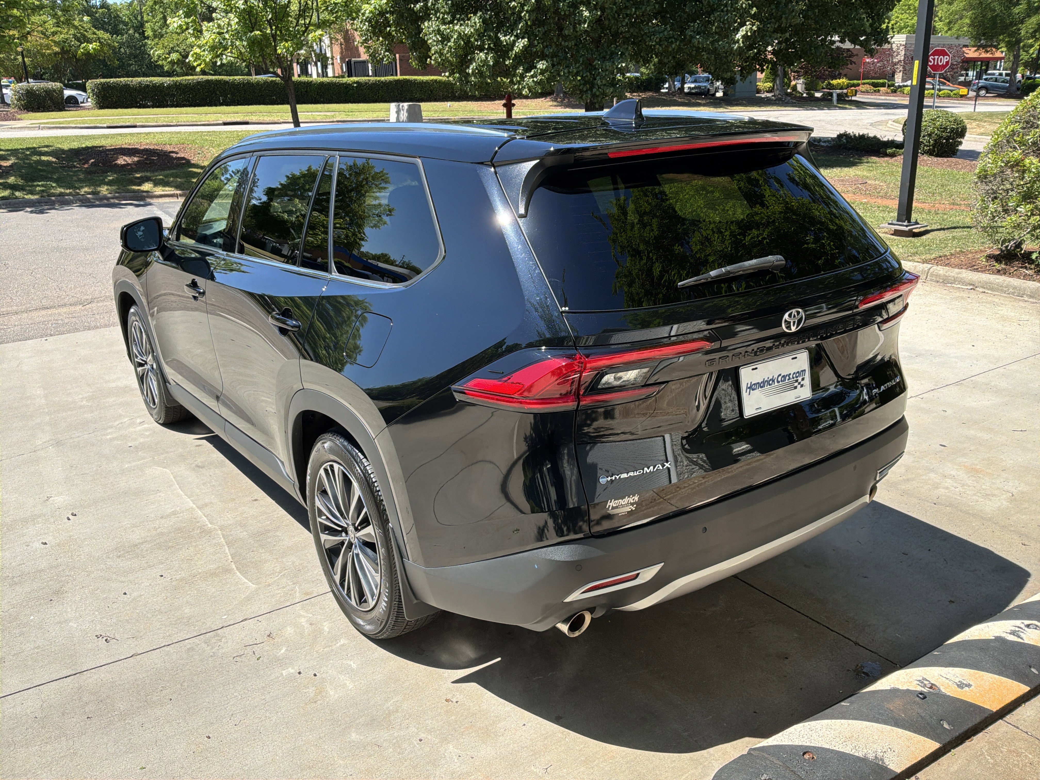 Used 2024 Toyota Grand Highlander AWD Hybrid image 8