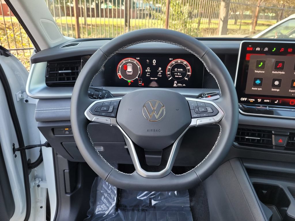 New 2026 Volkswagen Tiguan SE AWD/4WD image 16