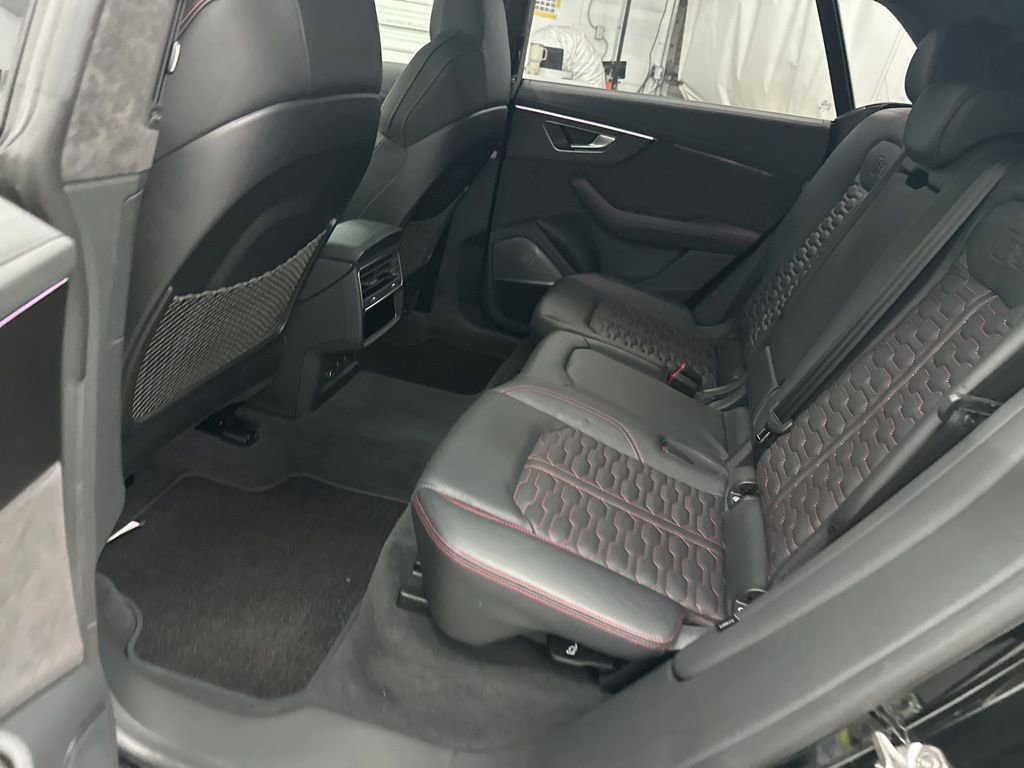 Used 2022 Audi RS Q8 image 25