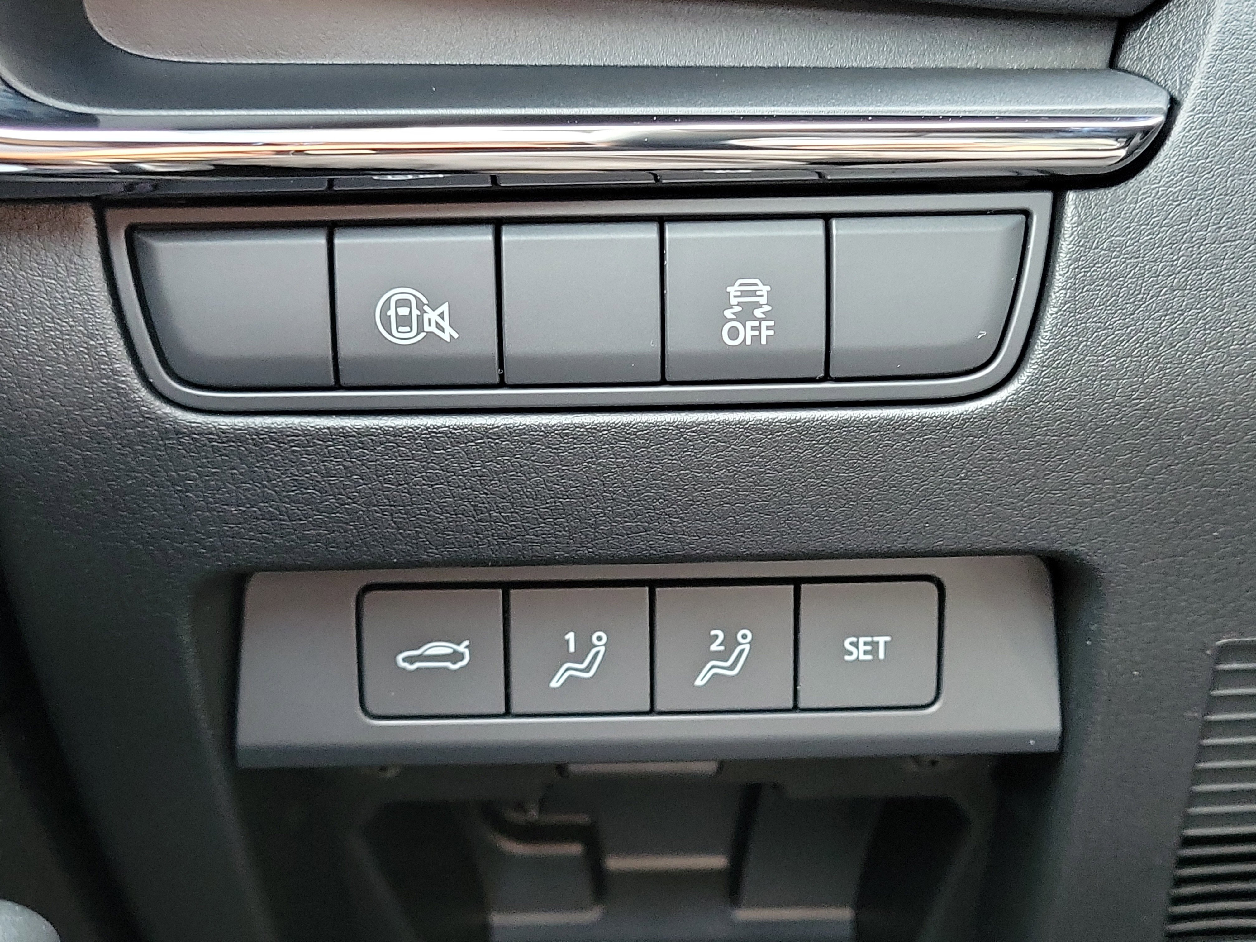 Used 2025 MAZDA MAZDA3 s image 23