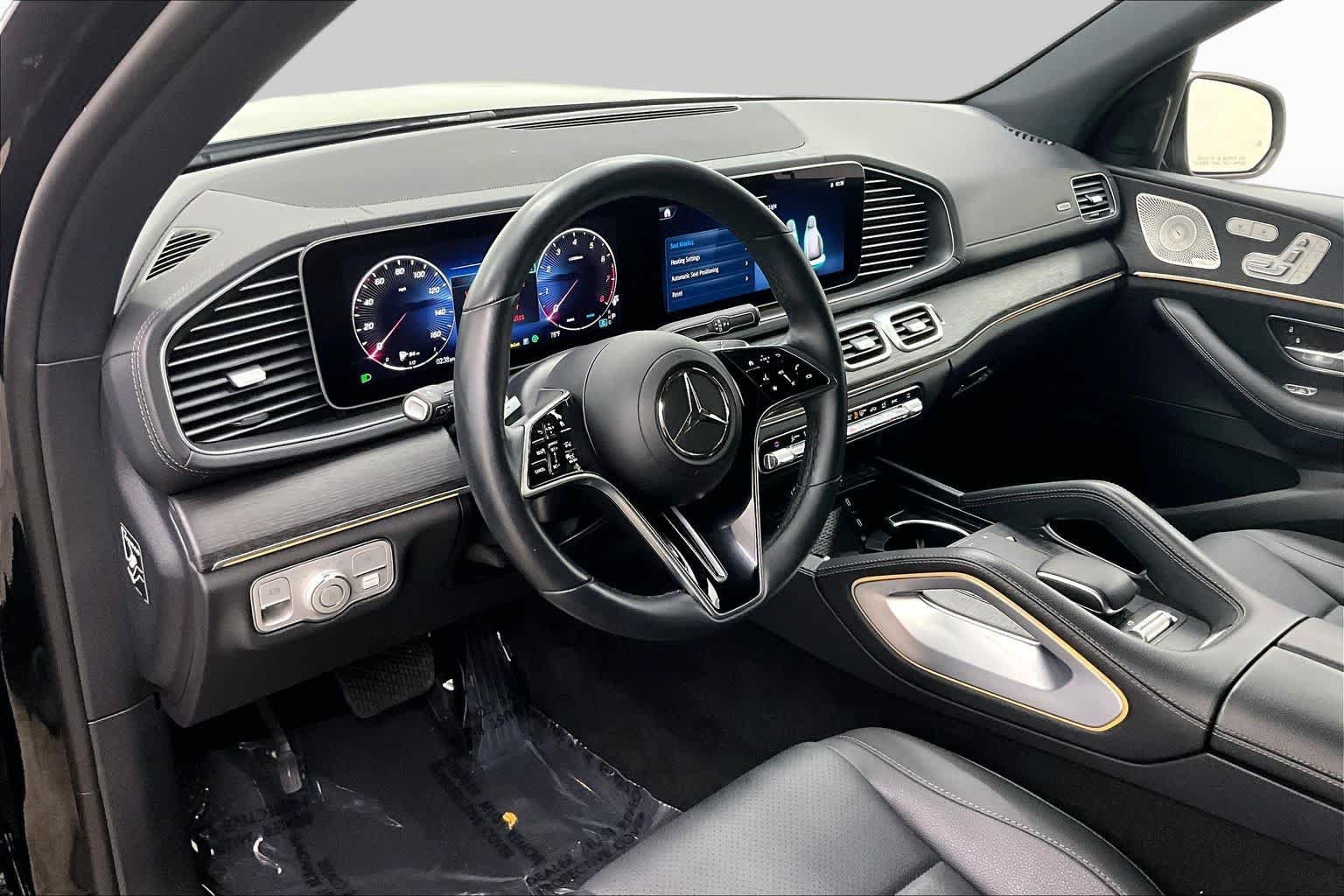 Certified 2025 Mercedes-Benz GLS 450 4MATIC image 17