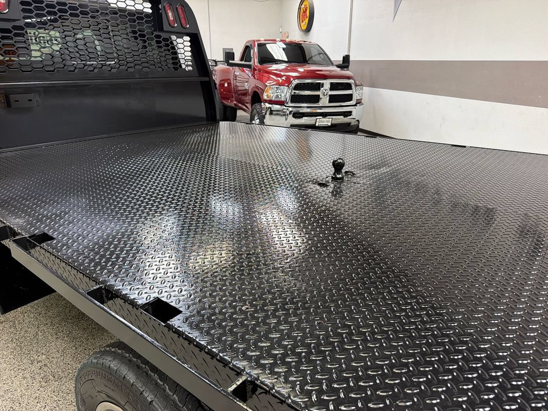 Used 2024 Ford F550 4x4 Crew Cab Super Duty image 47