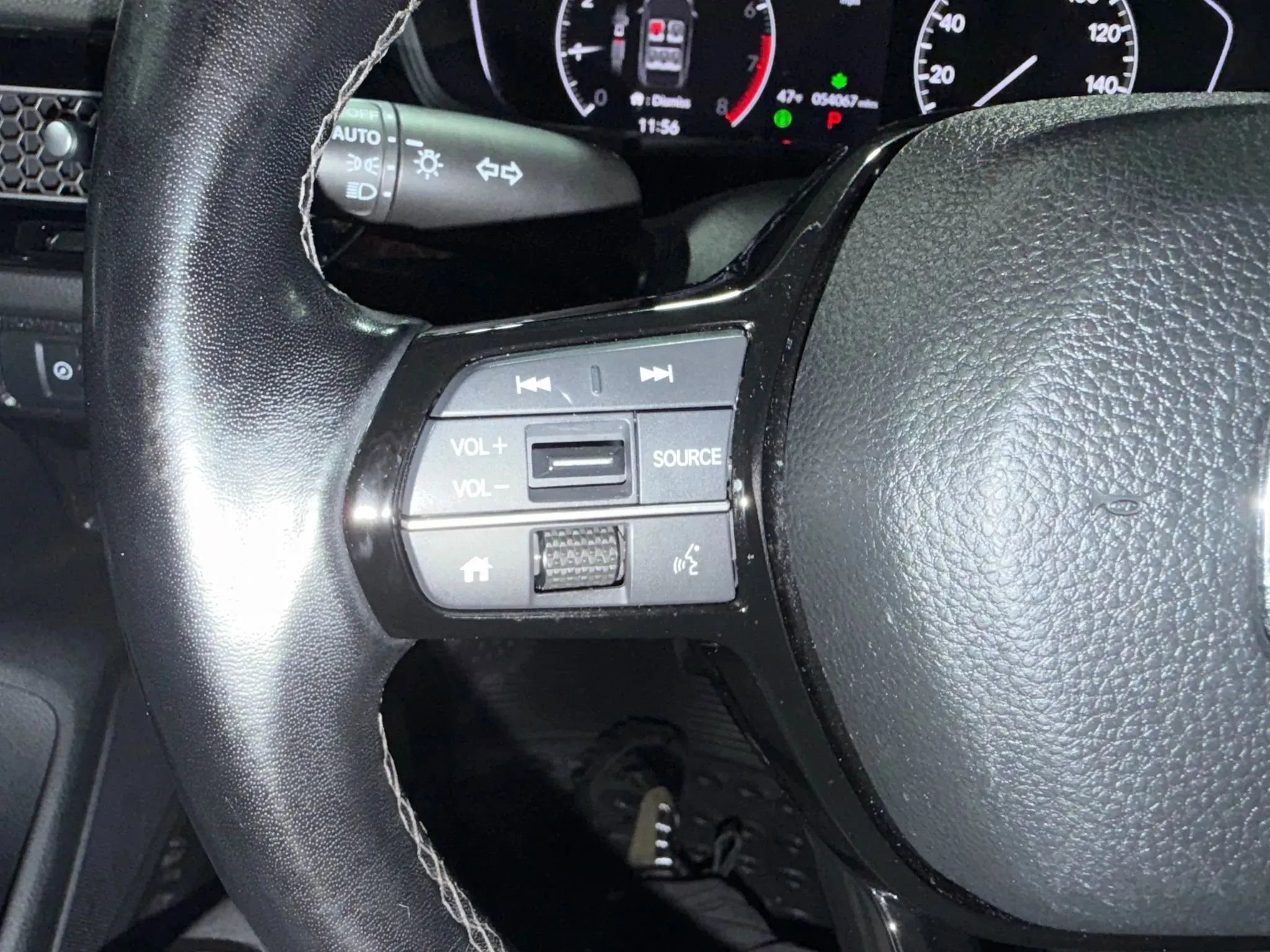 Used 2022 Honda Civic EX image 13