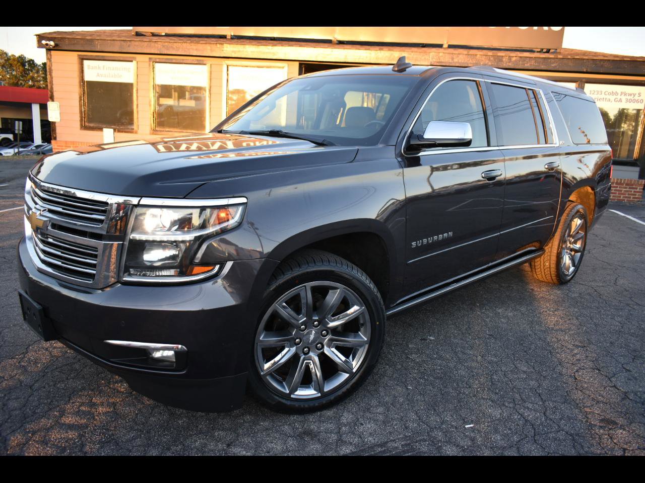 Used 2015 Chevrolet Suburban LTZ image 1